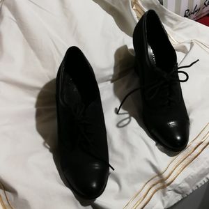 Nine West Oxford shoes
